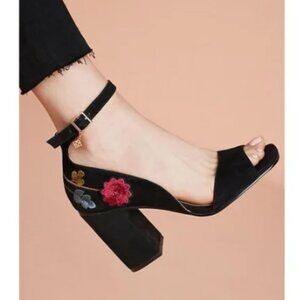 Nanette Nanette Lepore Martina Block Heel Sandal Size 7